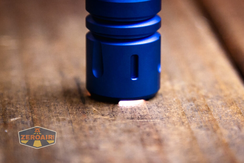 ReyLight LANapple aluminum flashlight shaped bezel