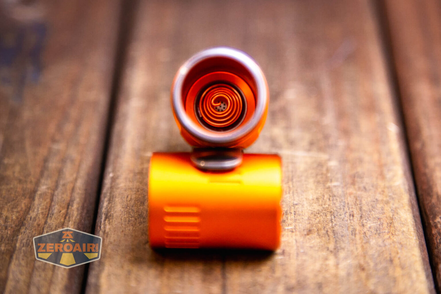 Vosteed x ReyLight Rook Cool White Flashlight Review - ZeroAir Reviews