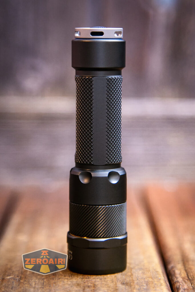 showing all sides of 18650 size