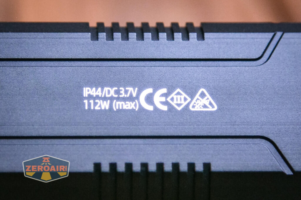 Superfire M12 Rechargeable flashlight power detail