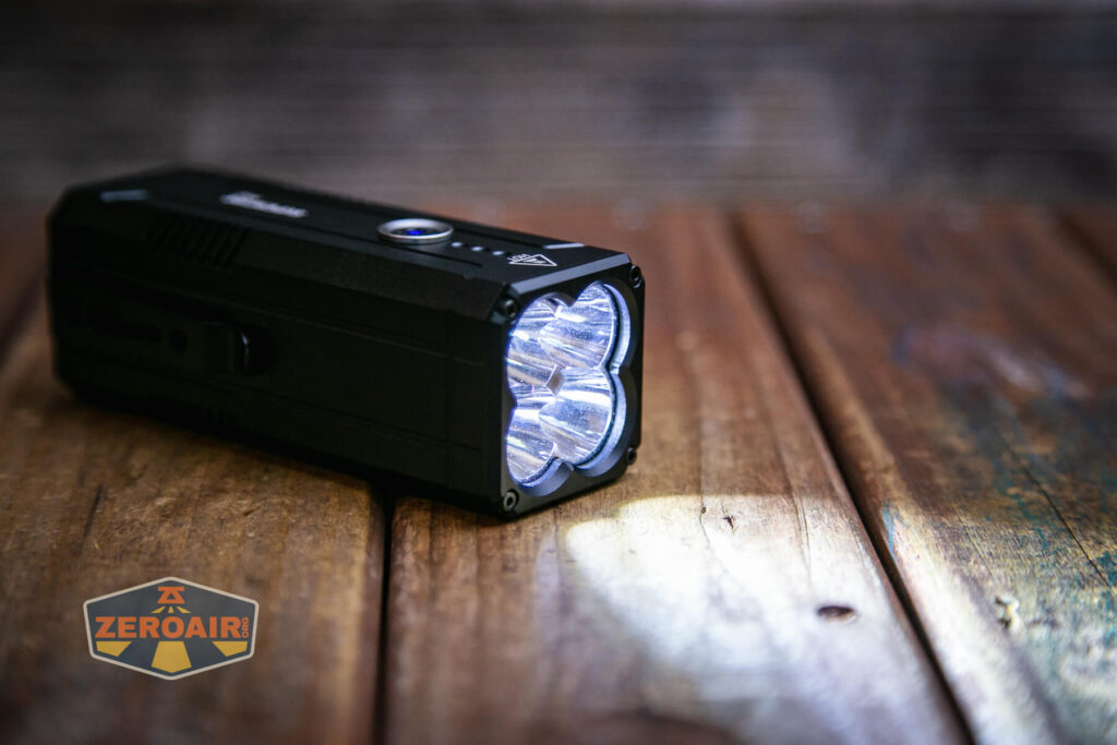 Superfire M12 Rechargeable flashlight emitter array