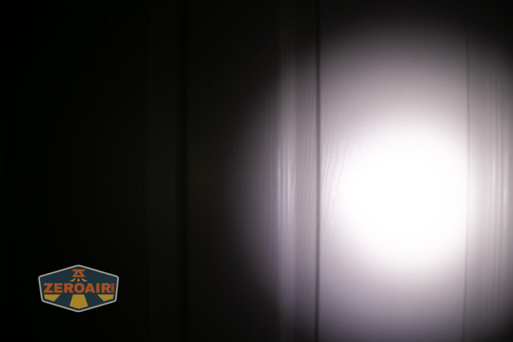 beamshots on door compared to nichia 219b