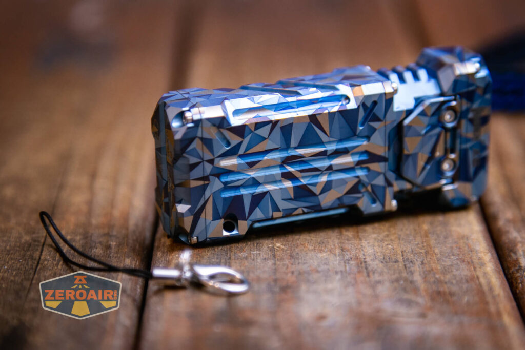 Wuben X-2 Owl Titanium flashlight lanyard quick connect