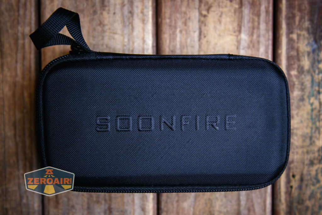 Soonfire MX75 flashlight box