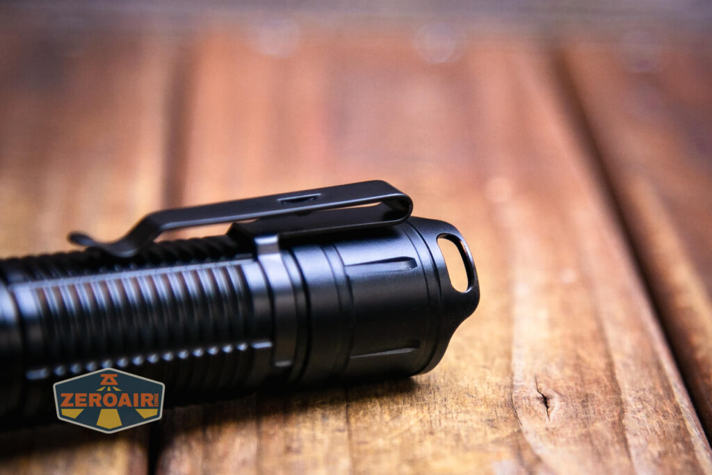 Soonfire MX75 flashlight tailcap lanyard holes