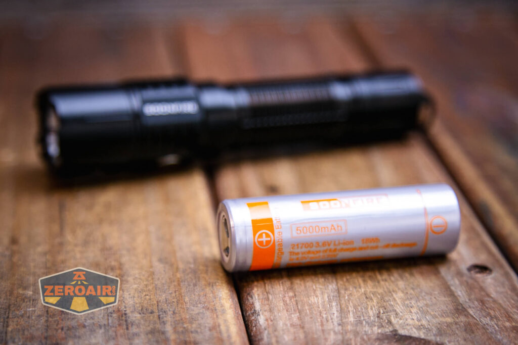 Soonfire MX75 flashlight with included 21700 cell