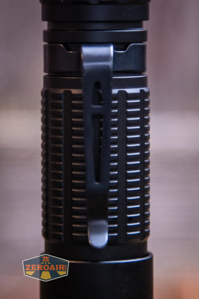 JETBeam BC20 TAC tactical flashlight pocket clip detail