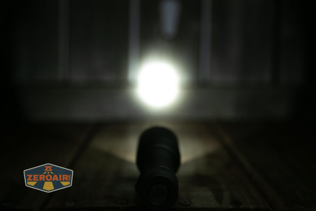 Lumintop FW21 X9LS flashlight emitter on