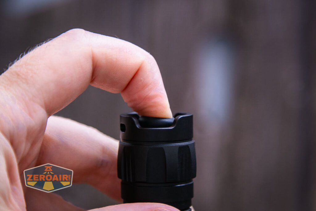 Cyansky H3 V2 flashlight tail clicky actuation