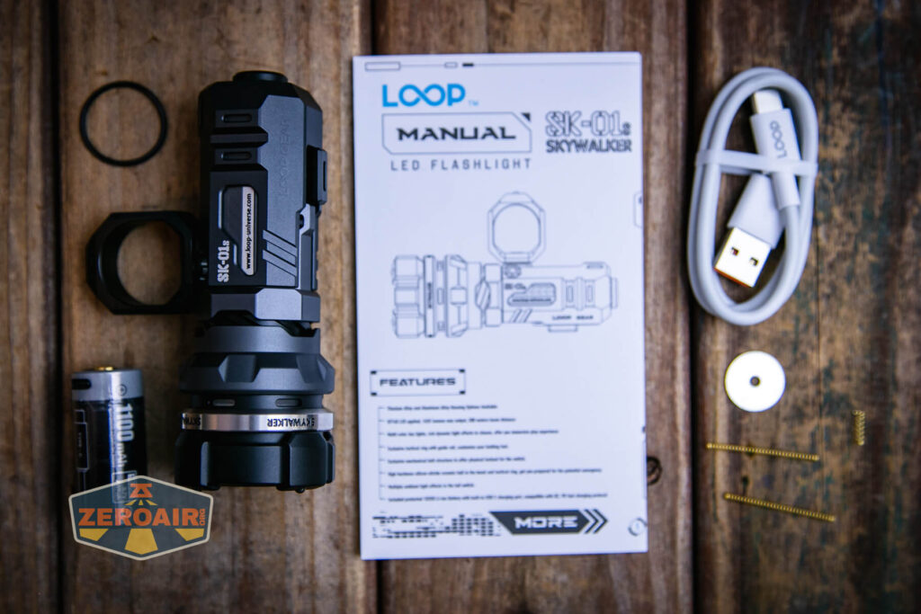 Loop SK-01s LED flashlight what's included