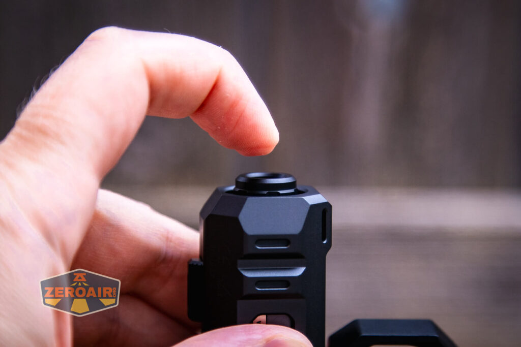 Loop SK-01s LED flashlight tail e-switch profile