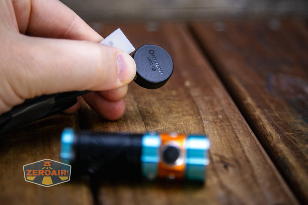 Olight Baton 3 Roadster charging base