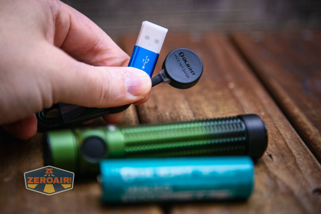 Olight Warrior Mini 3 flashlight charging base