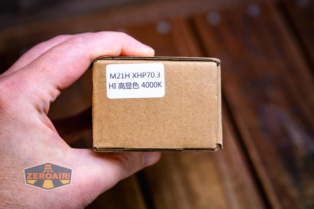 Convoy M21H flashlight box