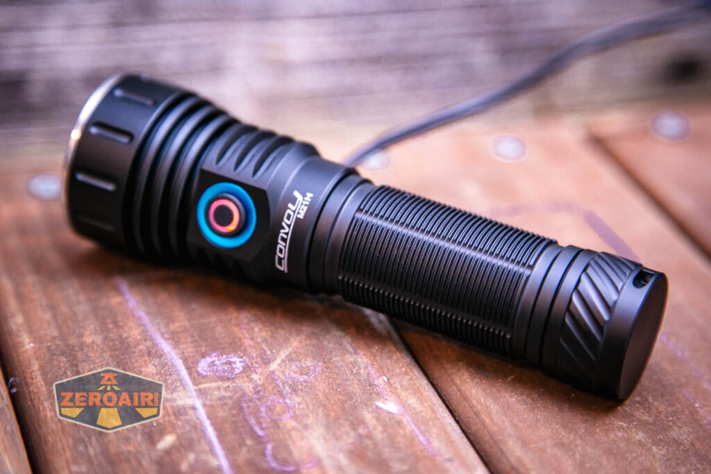 Convoy M21H flashlight charging