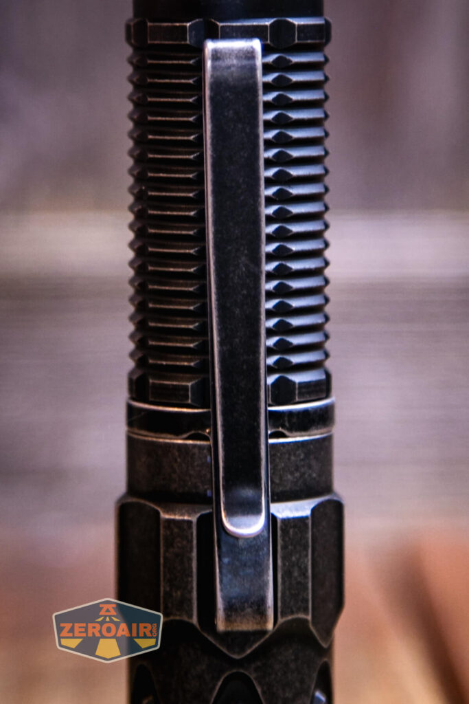 Olight Warrior 3S stonewashed titanium pocket clip