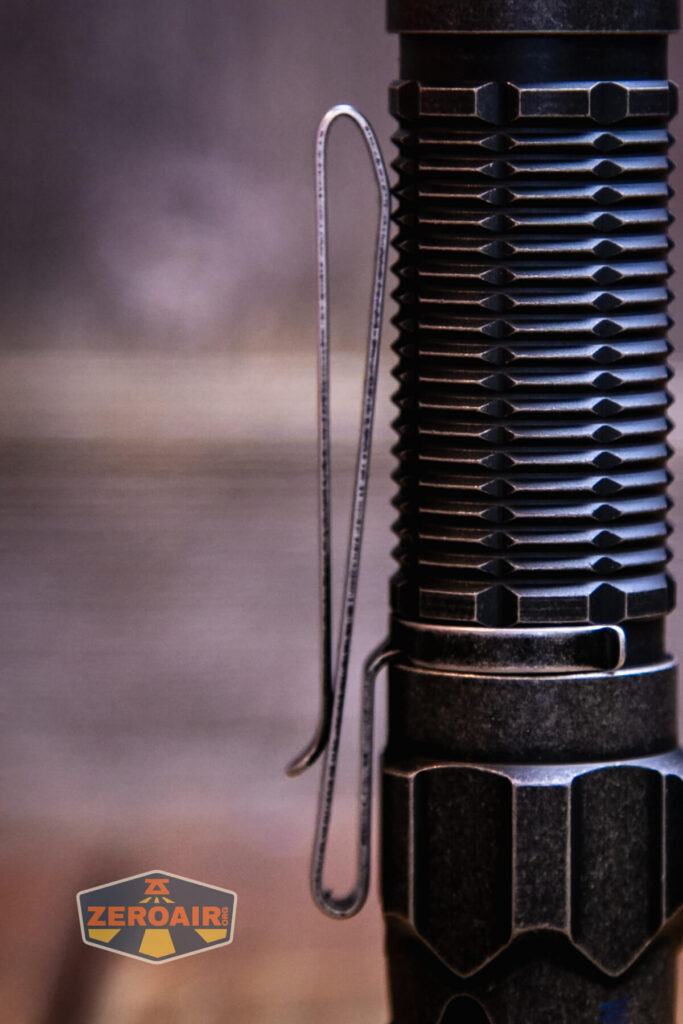 Olight Warrior 3S stonewashed titanium pocket clip