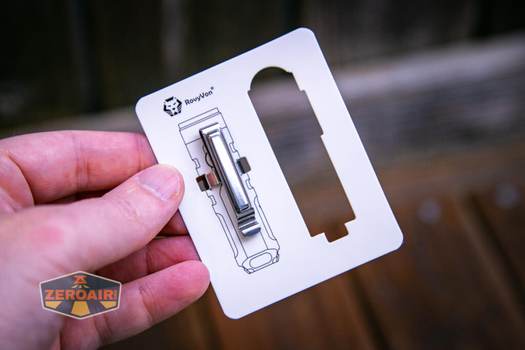 RovyVon Aurora A3 MAO flashlight package