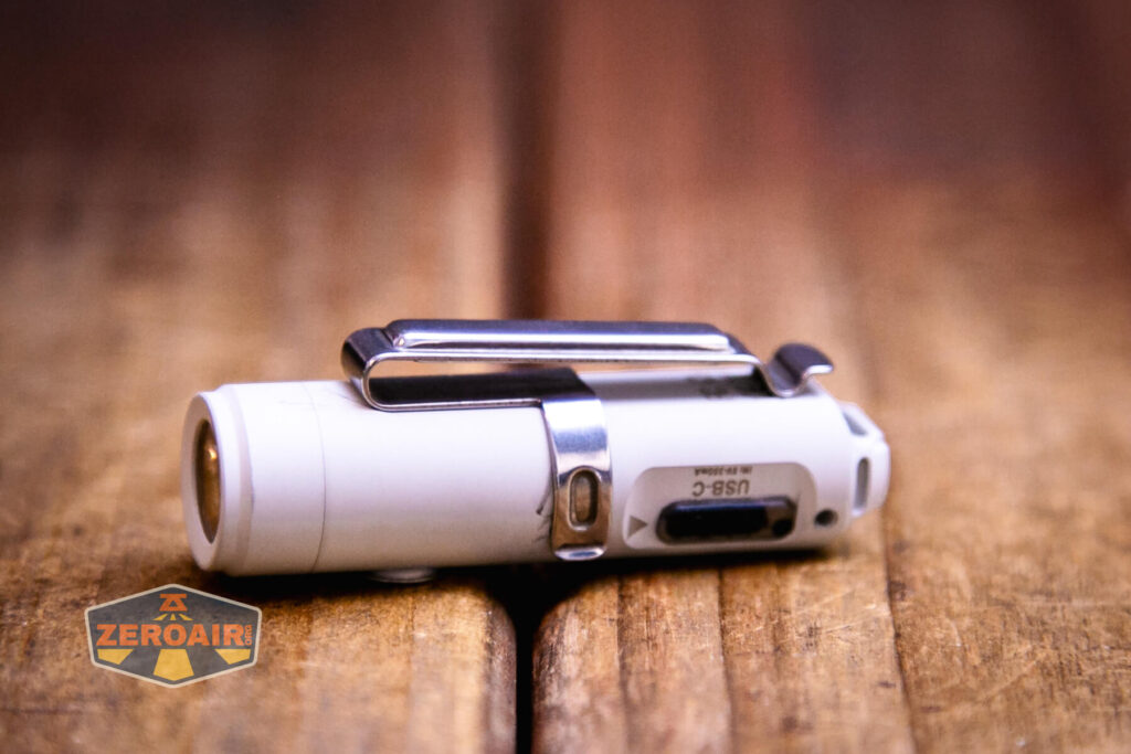 RovyVon Aurora A3 MAO flashlight pocket clip side view