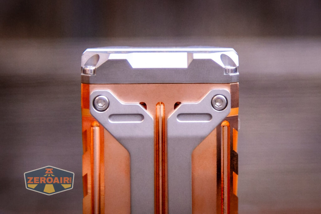 Wuben X-2 Copper flashlight