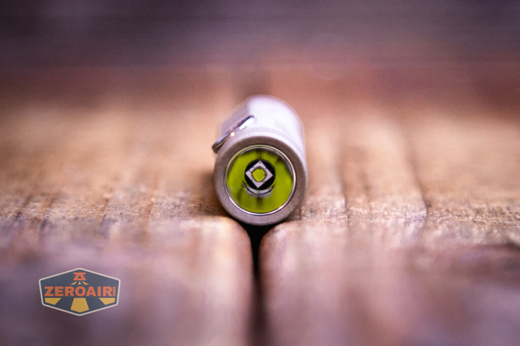 RovyVon A3 Pro MAO flashlight emitter and reflector detail