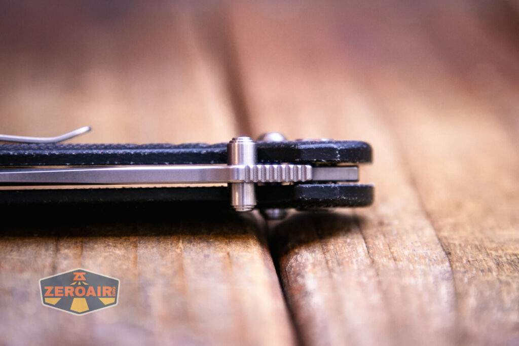 Vosteed Corsair Cool Micarta Knife thumbstud view