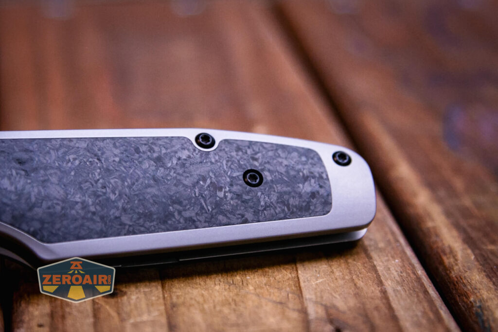 Kansept Tuckamore titanium knife angle view of screws in handle