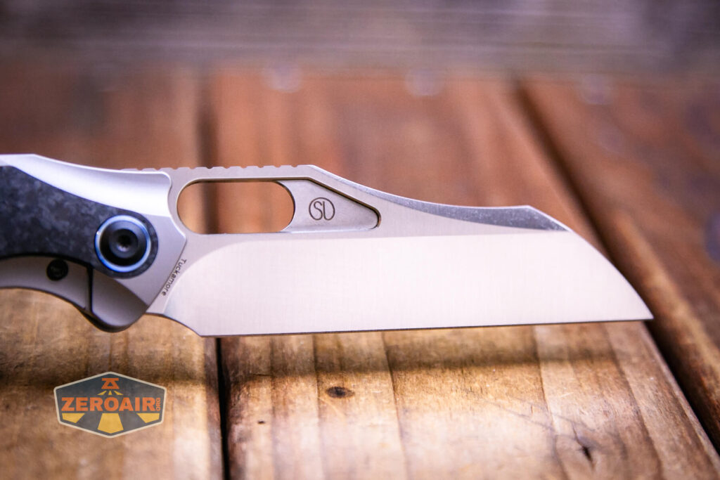 Kansept Tuckamore titanium knife angle view of blade