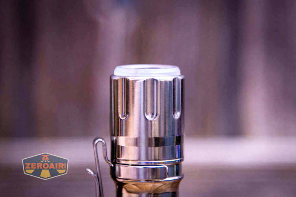 Mateminco SL02 Titanium EDC tail switch profile