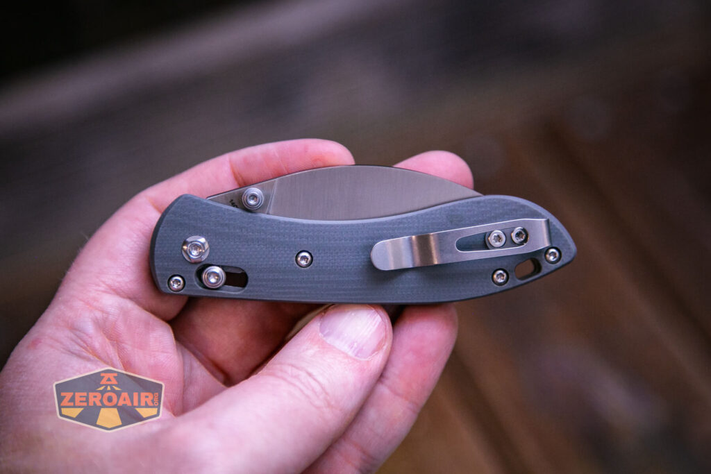 Vosteed Mini Nightshade knife in hand