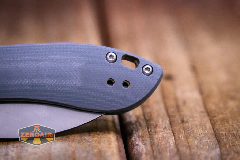 Vosteed Mini Nightshade knife lanyard hole