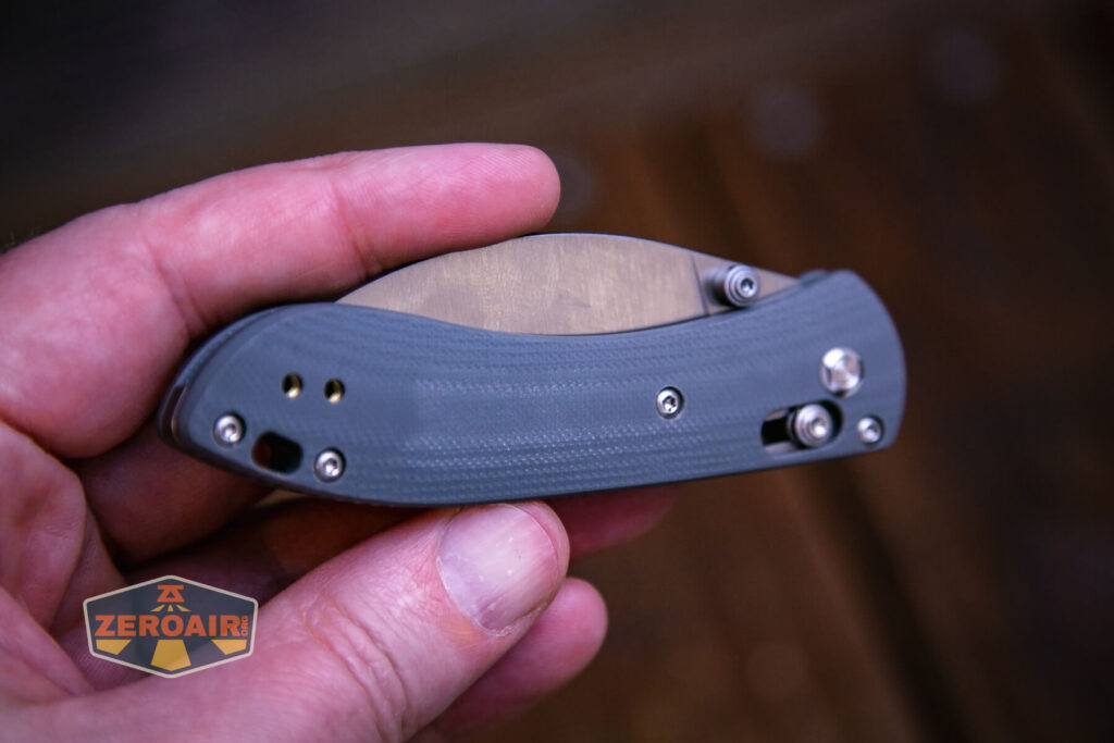 Vosteed Mini Nightshade knife G10 detail
