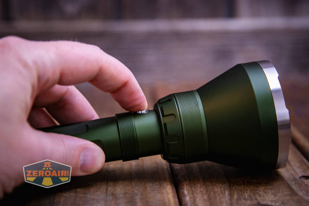 Cyansky Hunter multi-color flashlight e-switch actuation