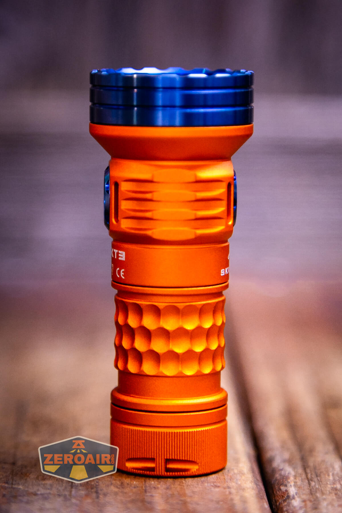 Skilhunt MiX-7 Multi-color Nichia Flashlight Review - ZeroAir Reviews