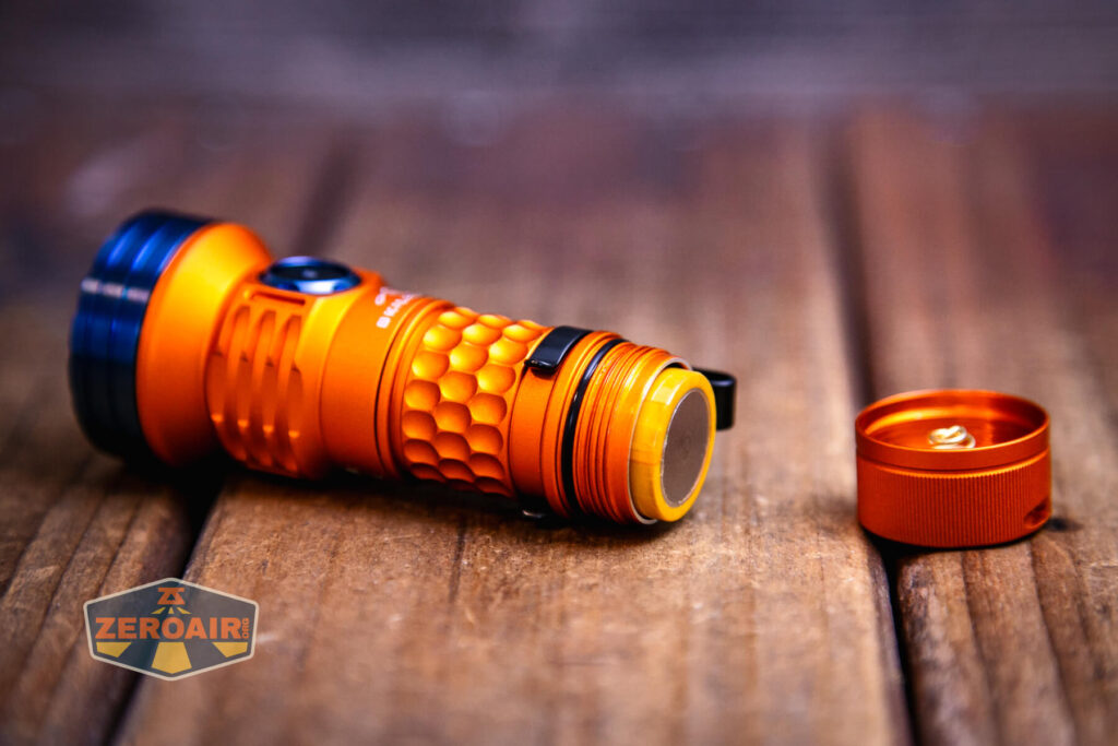 Skilhunt MiX-7 Multi-color Nichia with included 18350 installed