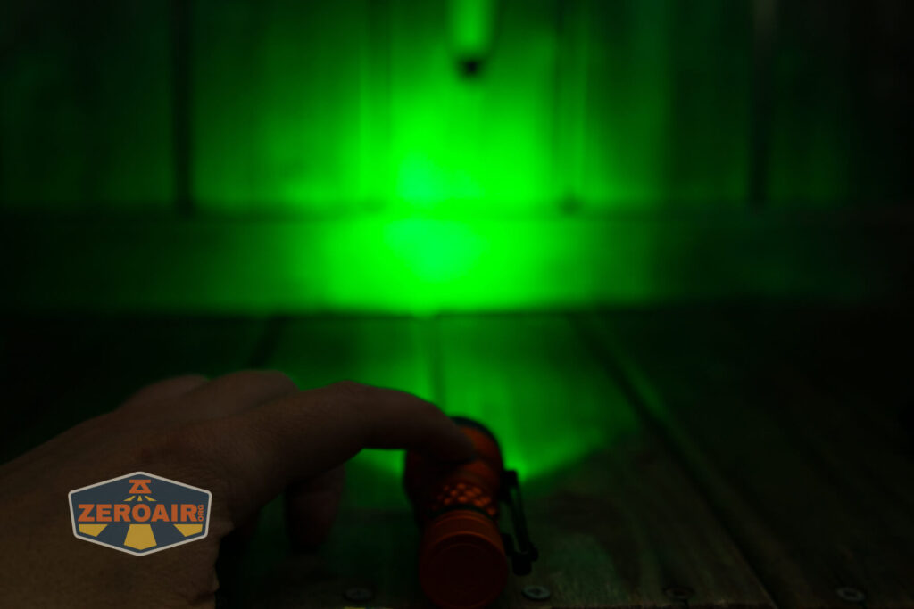 Skilhunt MiX-7 Multi-color Nichia emitters on