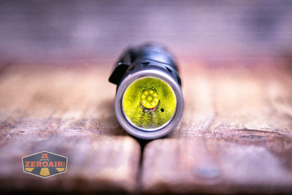 Nitecore EDC33 Rechargeable EDC flashlight emitter array