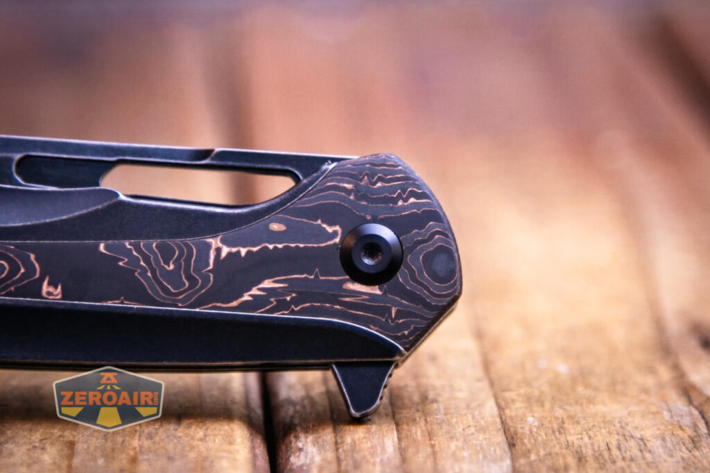 Kansept Shard blackwashed titanium knife pivot screw detail