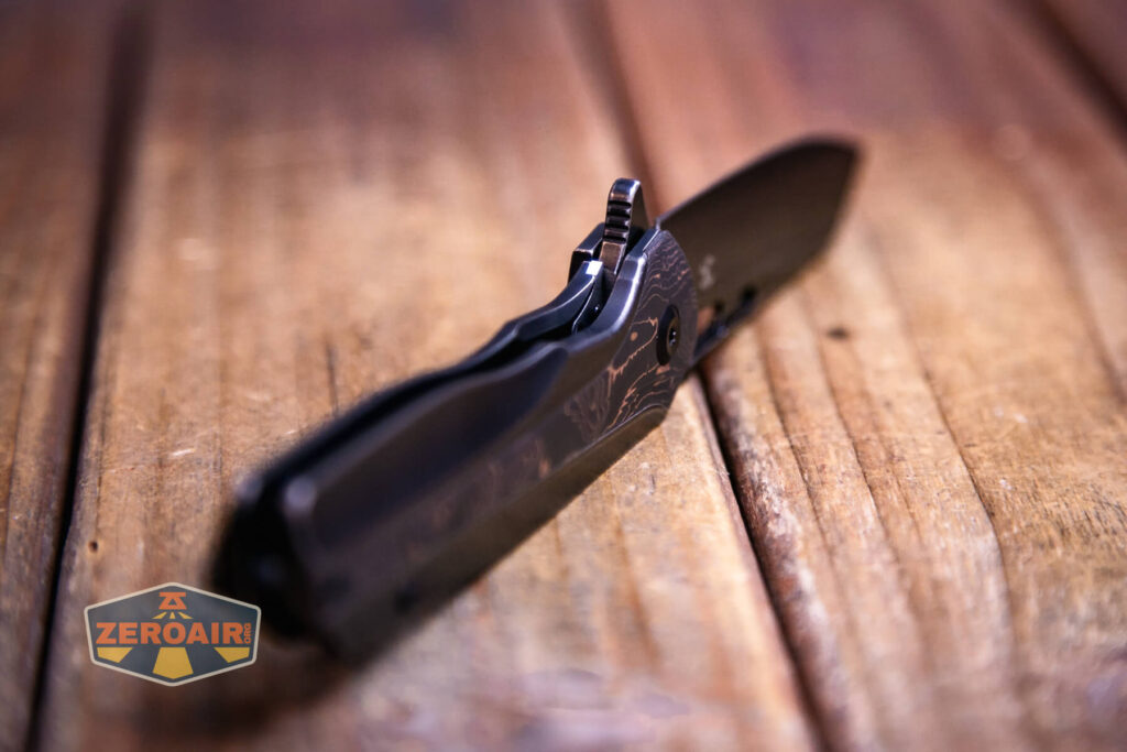 Kansept Shard blackwashed titanium knife frame lock detail