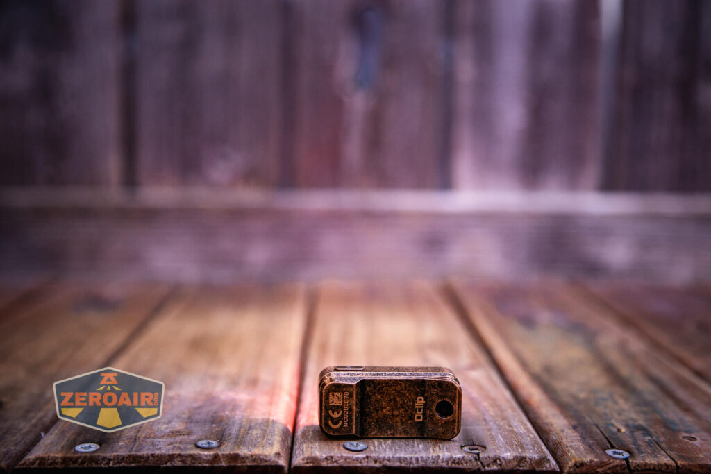 Olight Oclip Cu Clip flashlight emitters on