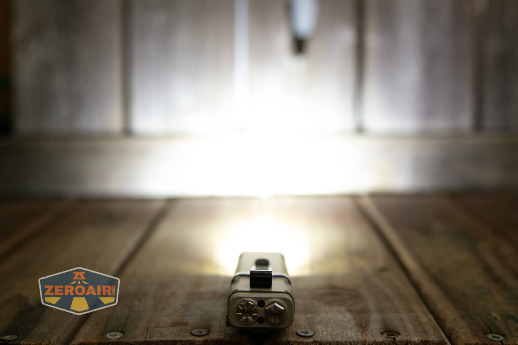 RovyVon E30 Pro MAO flashlight emitters on