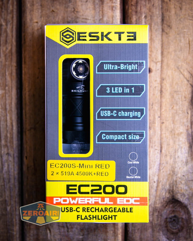 Skilhunt EC200S-Red Mini EDC flashlight box