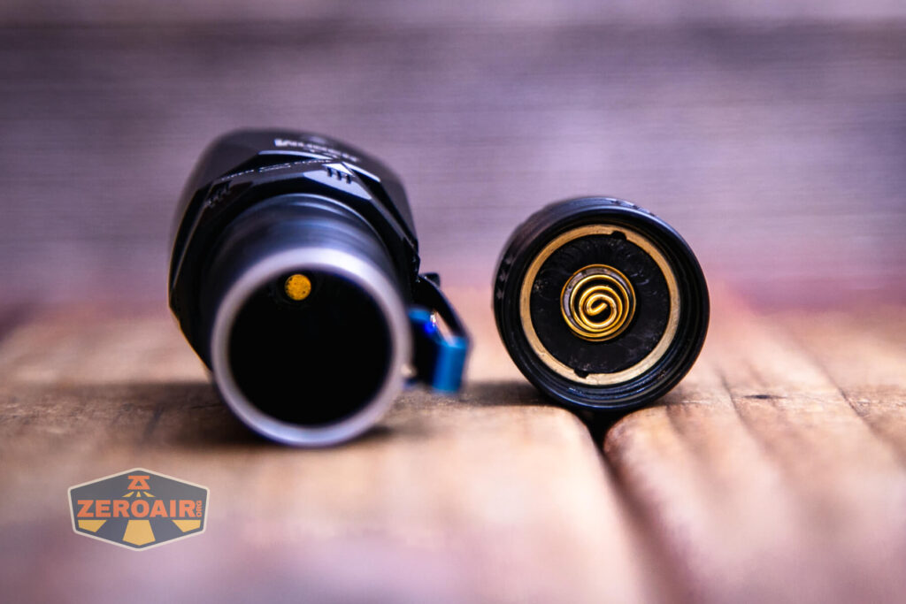 Wuben T4 tactical flashlight tailcap off