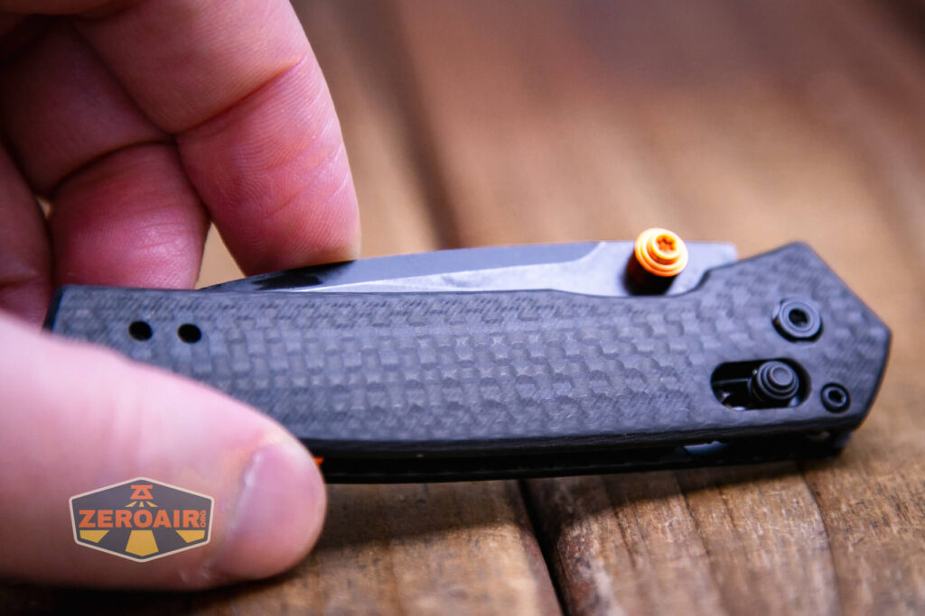 Vosteed Mini Psyop knife thumbstud and crossbar lock