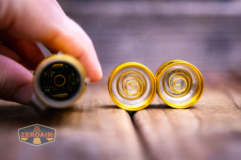 Wurkkos Golden WK03 flashlight springs in tailcap and body