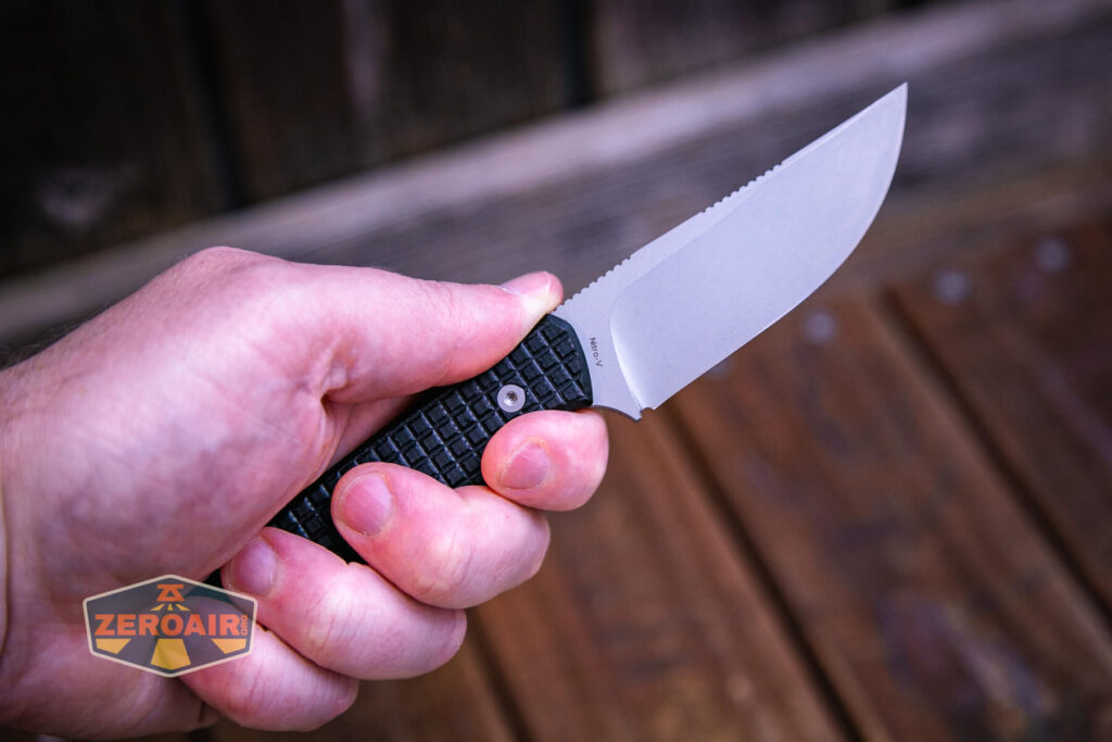 Vosteed Mink fixed-blade knife  in hand