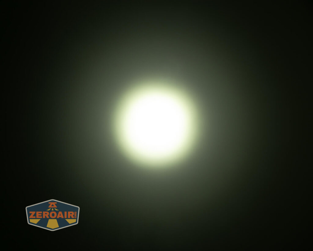 Convoy M21J 21700 flashlight beamshots on ceiling