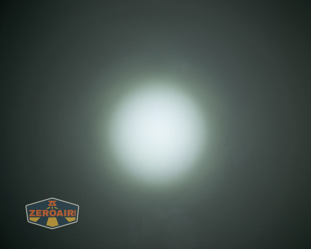 Imalent HT70 headlamp beamshots on ceiling