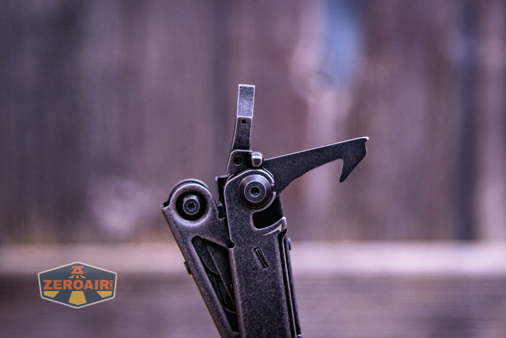 Nextorch Pioneer MT20 Multi-Tool flat screw driver