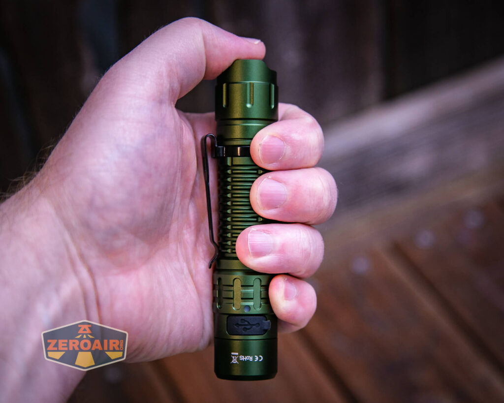 Wurkkos TD02 Green flashlight in hand